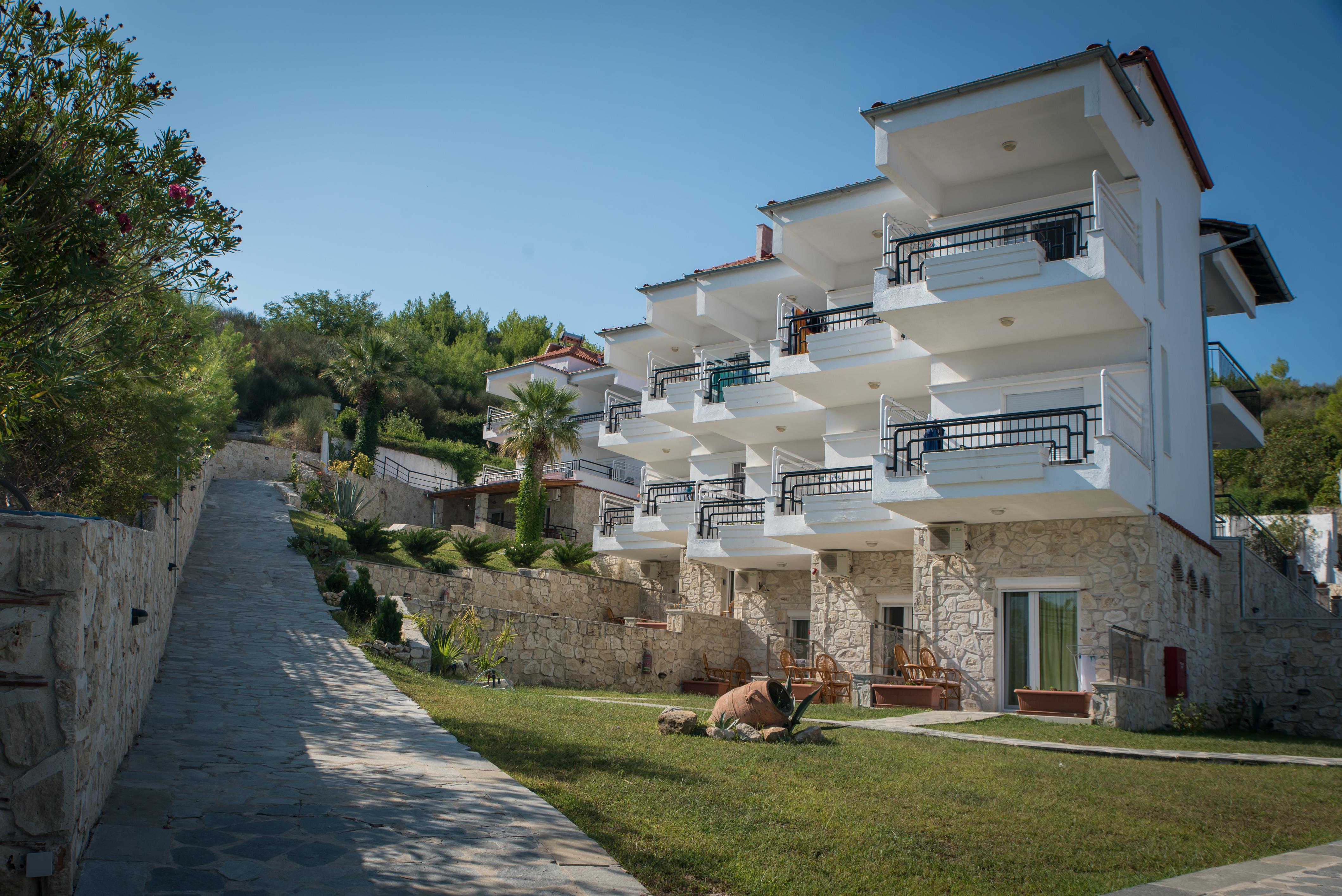 Halkidiki Palace Polychrono Exterior photo