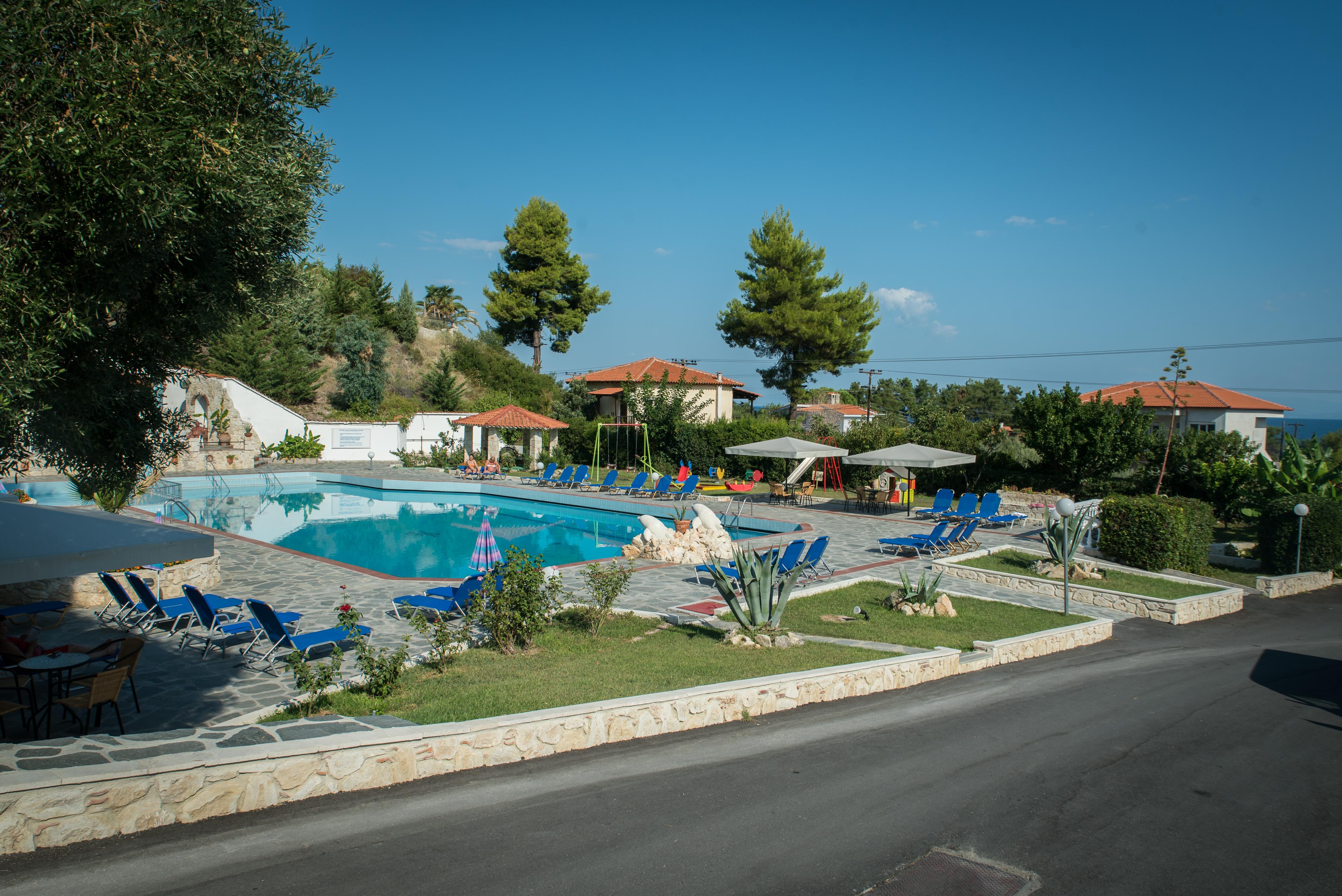 Halkidiki Palace Polychrono Exterior photo