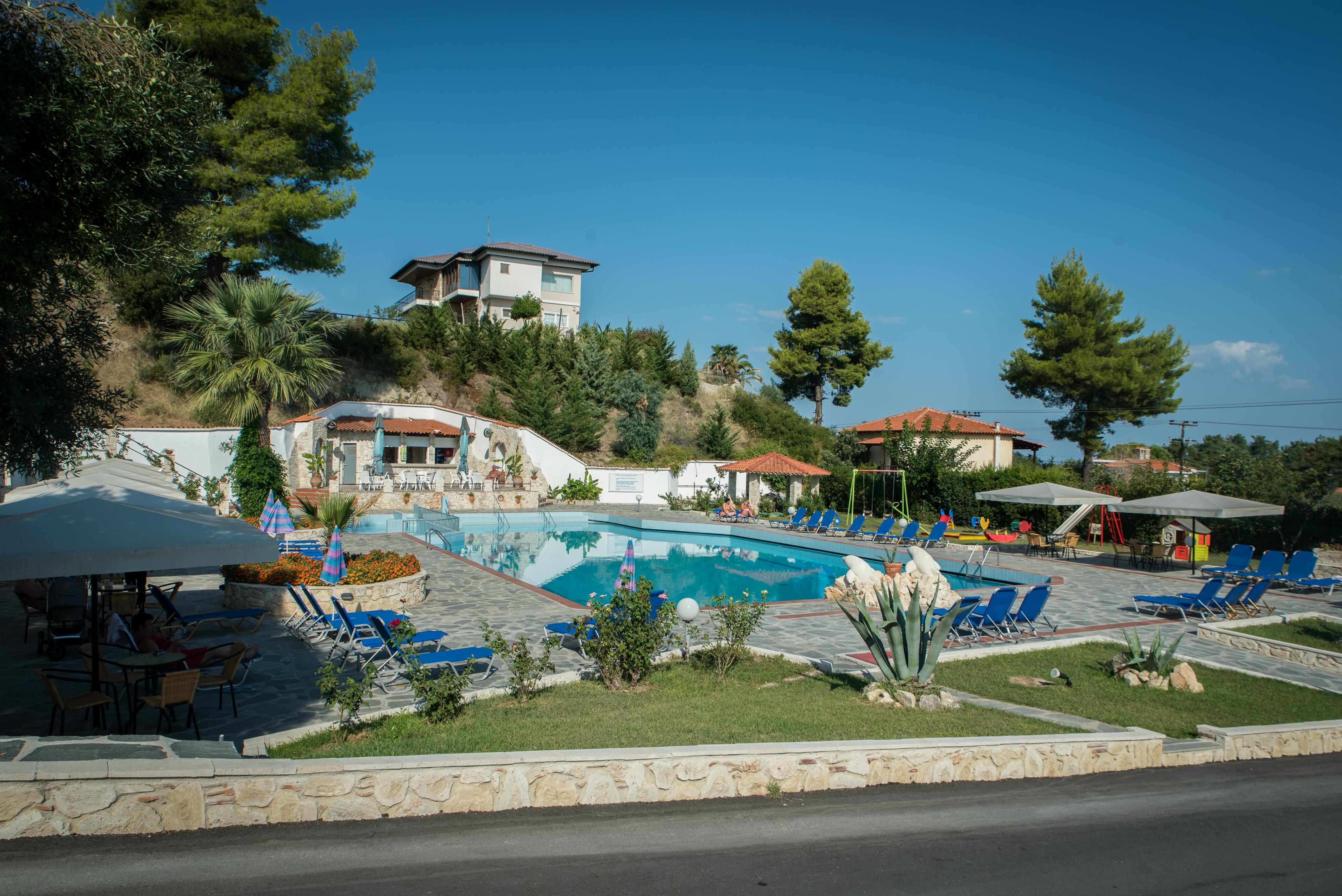 Halkidiki Palace Polychrono Exterior photo